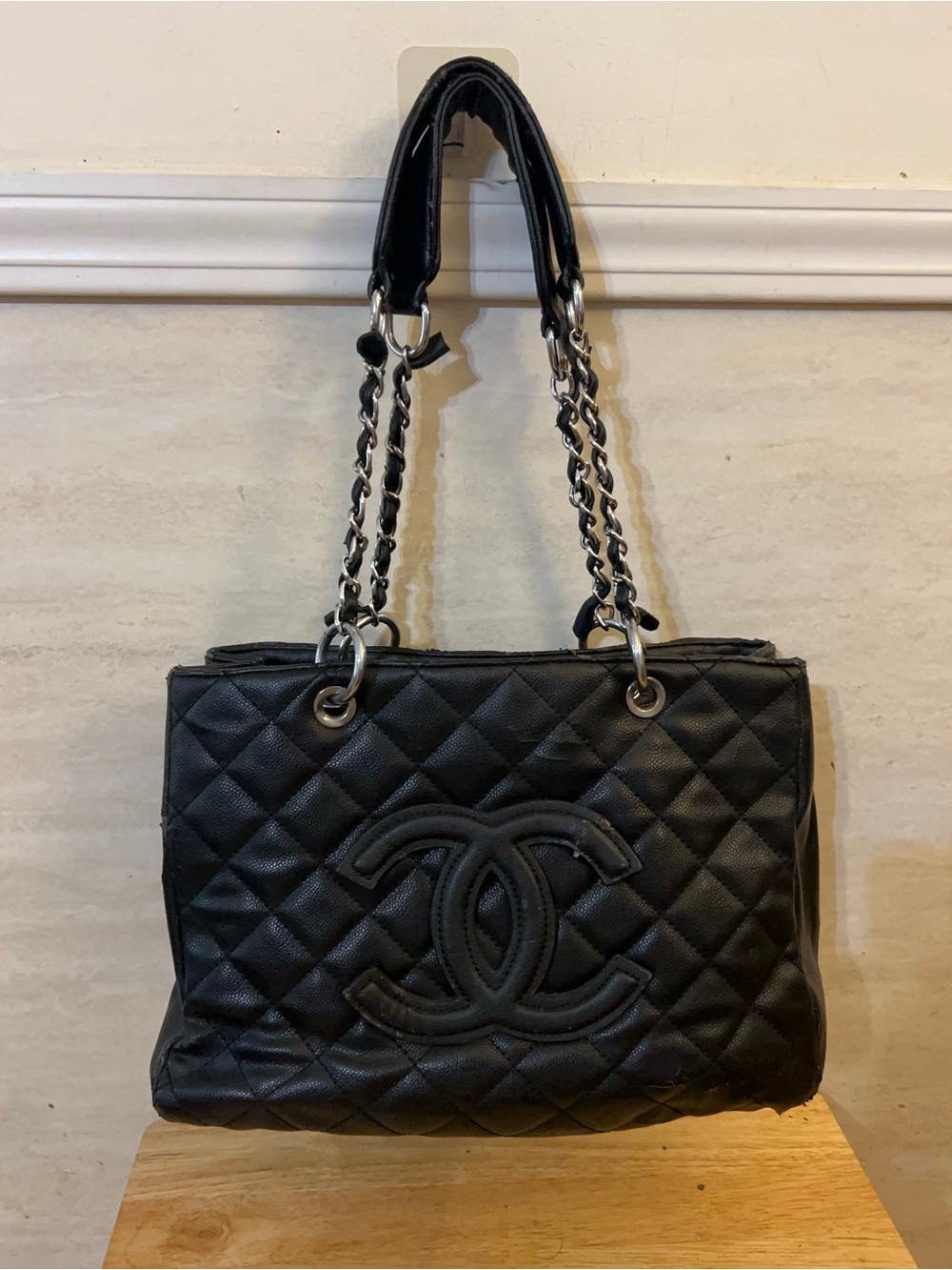 Designer Inspired Black Quilted Double-Chain Shoulder Bag with Interlocking Logo